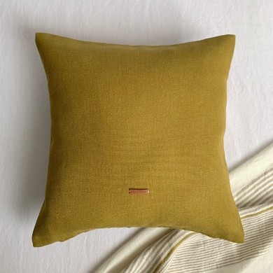 Funda de Cojín Castle Verde ocre 45x45 de Lino